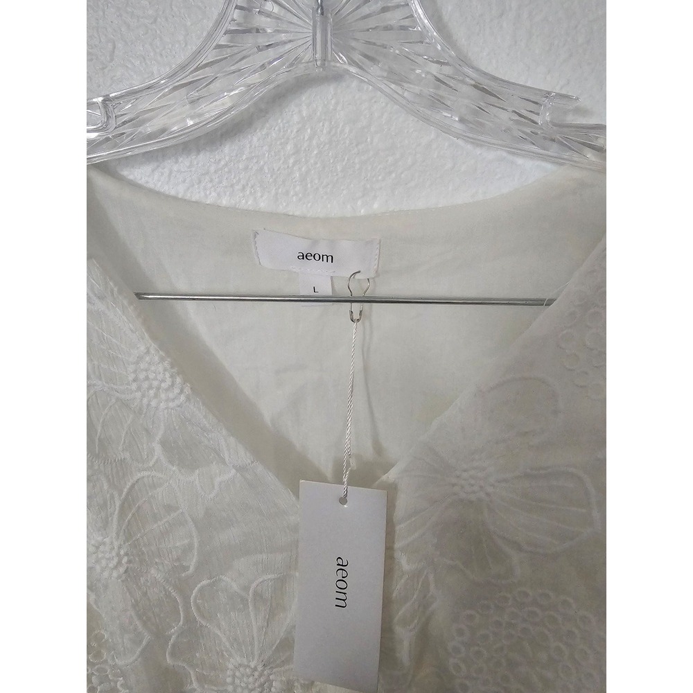 New!! Aeom White Lace Dress Women's Size Large - Picture 4 of 6